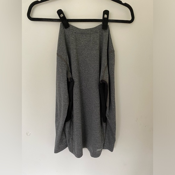 Kids grey athletic long sleeve - Picture 2 of 2